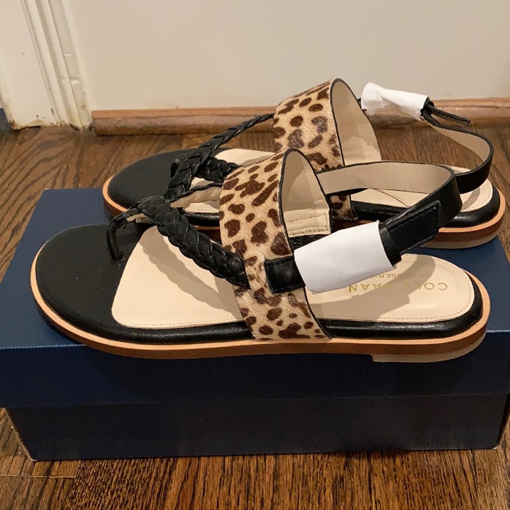 Cole Haan Anica Thong sandal size 5